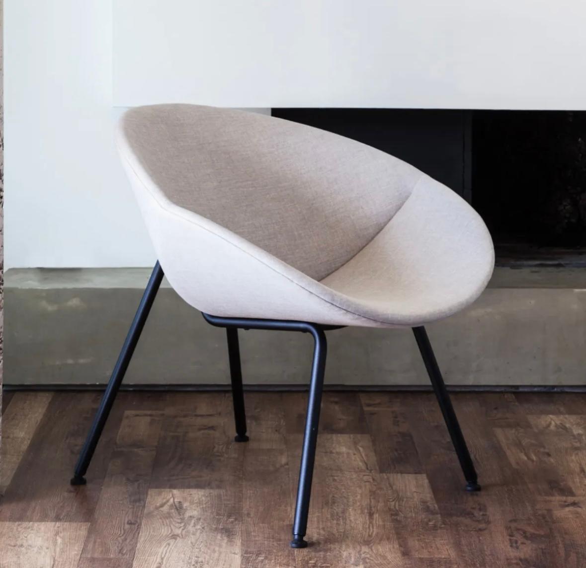 sillon OVO CAÑO NEGRO